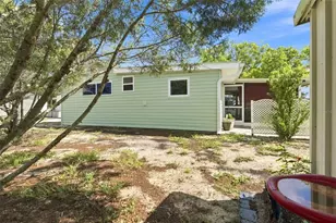 9483 Gray Fox Dr, Weeki Wachee, FL 34613 - Photo 34