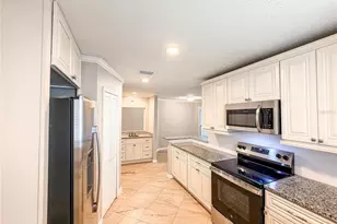 9542 Pebble Glen Ave, Tampa, FL 33647 - Photo 20