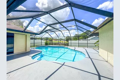 9542 Pebble Glen Avenue, Tampa, FL 33647 - Photo 4