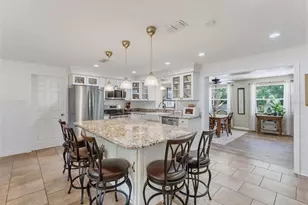 1575 Jasmine Way, Clearwater, FL 33756 - Photo 4