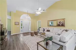 12728 Flamingo Pkwy, Spring Hill, FL 34610 - Photo 10