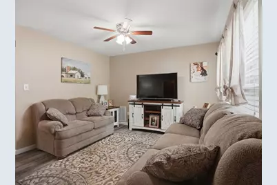 9122 Dupont Avenue, Spring Hill, FL 34608 - Photo 6