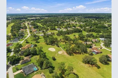 10242 Swanson Court, Spring Hill, FL 34608 - Photo 4