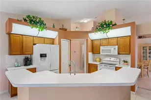 430 Candlestone Ct, Spring Hill, FL 34609 - Photo 8