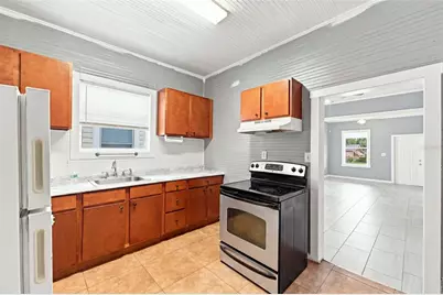 1609 E Lake Avenue, Tampa, FL 33610 - Photo 10