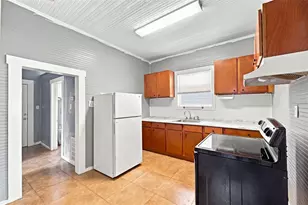1609 E Lake Ave, Tampa, FL 33610 - Photo 8