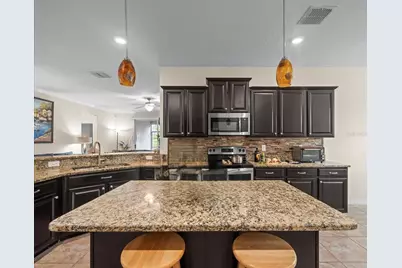 12722 Drakefield Drive, Spring Hill, FL 34610 - Photo 6