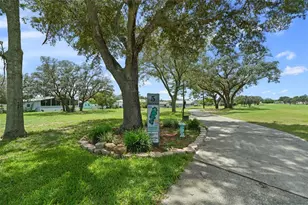 14583 Rialto Ave, Brooksville, FL 34613 - Photo 30