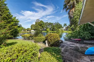 11555 Pine St, Seminole, FL 33772 - Photo 16
