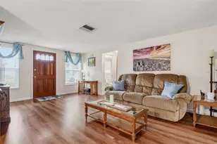 10831 Maplewood Ave, Port Richey, FL 34668 - Photo 6