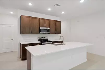 5212 Luisa Court, Saint Cloud, FL 34771 - Photo 4