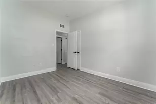 3018 E Norfolk St, Tampa, FL 33610 - Photo 18