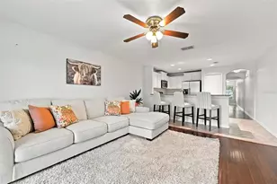 9755 Trumpet Vine Loop, New Port Richey, FL 34655 - Photo 6