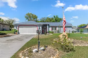 3069 Ardenwood Dr, Spring Hill, FL 34609 - Photo 2