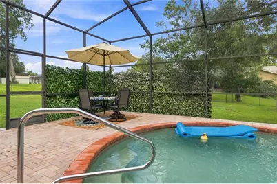 8171 Chaucer Drive, Weeki Wachee, FL 34607 - Photo 38