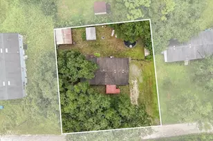 26046 Shamokin Dr, Brooksville, FL 34601 - Photo 2
