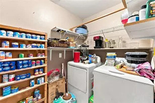 8464 Adele Rd, Lakeland, FL 33810 - Photo 16