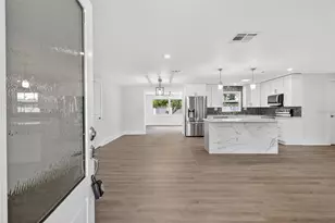 2175 Edythe Dr, Dunedin, FL 34698 - Photo 6