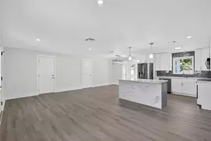 2175 Edythe Dr, Dunedin, FL 34698 - Photo 8
