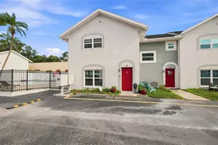 5709 Townhouse Dr, New Port Richey, FL 34652 - Photo 14