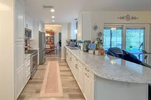 11019 Captain Dr, Spring Hill, FL 34608 - Photo 4