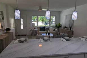 3641 Beach Dr SE, Saint Petersburg, FL 33705 - Photo 4