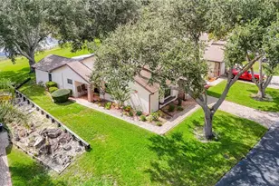 7406 Heather Walk Dr, Weeki Wachee, FL 34613 - Photo 16