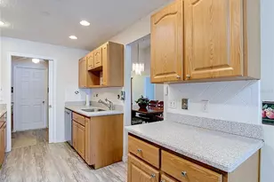 7406 Heather Walk Dr, Weeki Wachee, FL 34613 - Photo 22