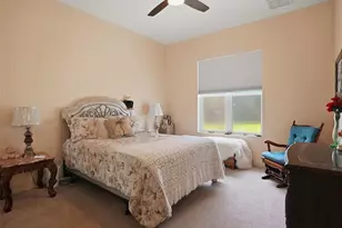 8333 Allen Dr, Weeki Wachee, FL 34613 - Photo 10