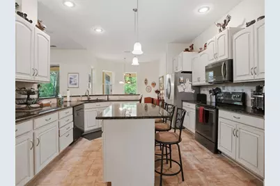 8333 Allen Drive, Weeki Wachee, FL 34613 - Photo 4