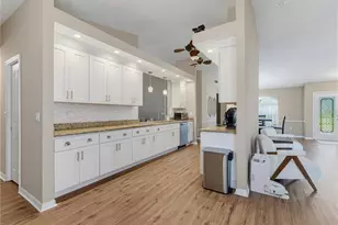 13446 Newcastle Ave, Spring Hill, FL 34609 - Photo 22