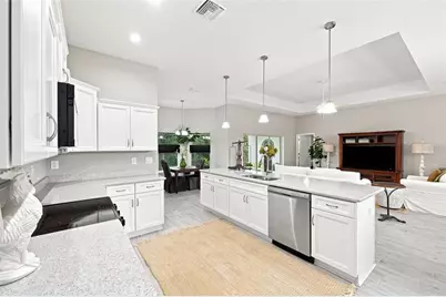 15450 Cliff Swallow Road, Weeki Wachee, FL 34614 - Photo 12