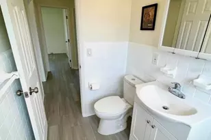 4675 Orlando Cir, Bradenton, FL 34207 - Photo 10
