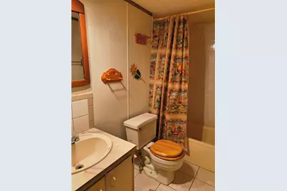 18250 Caufield Road, Spring Hill, FL 34610 - Photo 16
