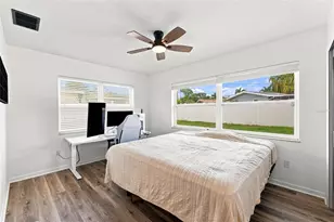 2172 University Dr S, Clearwater, FL 33764 - Photo 24