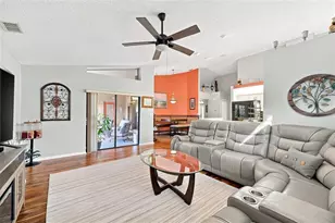 9324 Creek Side Ct, Hudson, FL 34669 - Photo 2