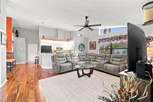 9324 Creek Side Ct, Hudson, FL 34669 - Photo 14