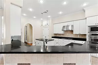 8698 Mississippi Run, Weeki Wachee, FL 34613 - Photo 28