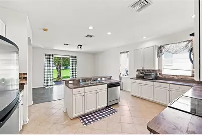 8814 Southern Charm Circle, Brooksville, FL 34613 - Photo 48