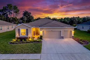 13607 Fairdale Ln, Spring Hill, FL 34609 - Photo 2