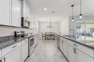 13607 Fairdale Ln, Spring Hill, FL 34609 - Photo 14