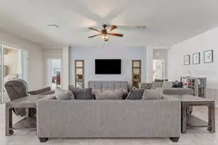 13607 Fairdale Ln, Spring Hill, FL 34609 - Photo 20