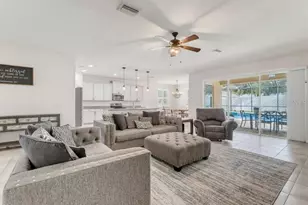 13607 Fairdale Ln, Spring Hill, FL 34609 - Photo 22