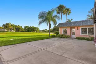 3827 Trophy Blvd, New Port Richey, FL 34655 - Photo 4