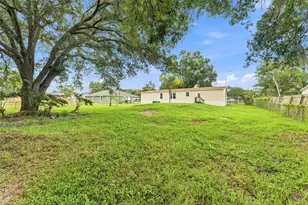 6453 Mangrove Dr, Wesley Chapel, FL 33544 - Photo 34