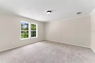 6453 Mangrove Dr, Wesley Chapel, FL 33544 - Photo 12