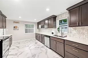 4108 Redwing Dr, Spring Hill, FL 34606 - Photo 4