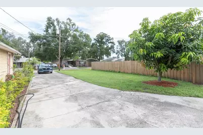 8107 E 19th Avenue, Tampa, FL 33619 - Photo 16