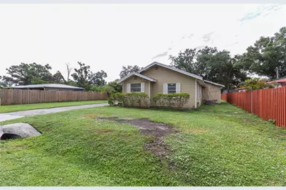 8107 E 19th Avenue, Tampa, FL 33619 - Photo 2