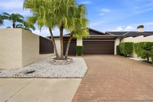 5005 Paloma Dr, Tampa, FL 33624 - Photo 2